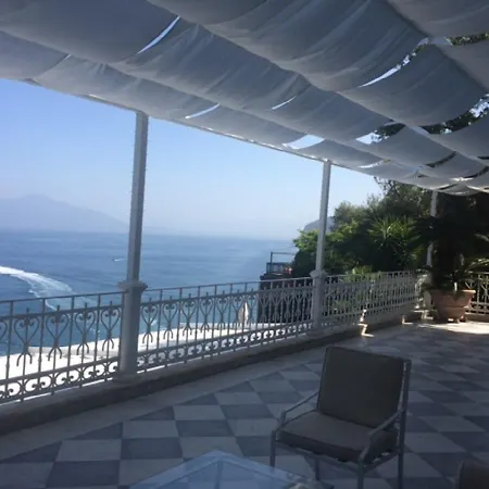 Silvana Relais 3*